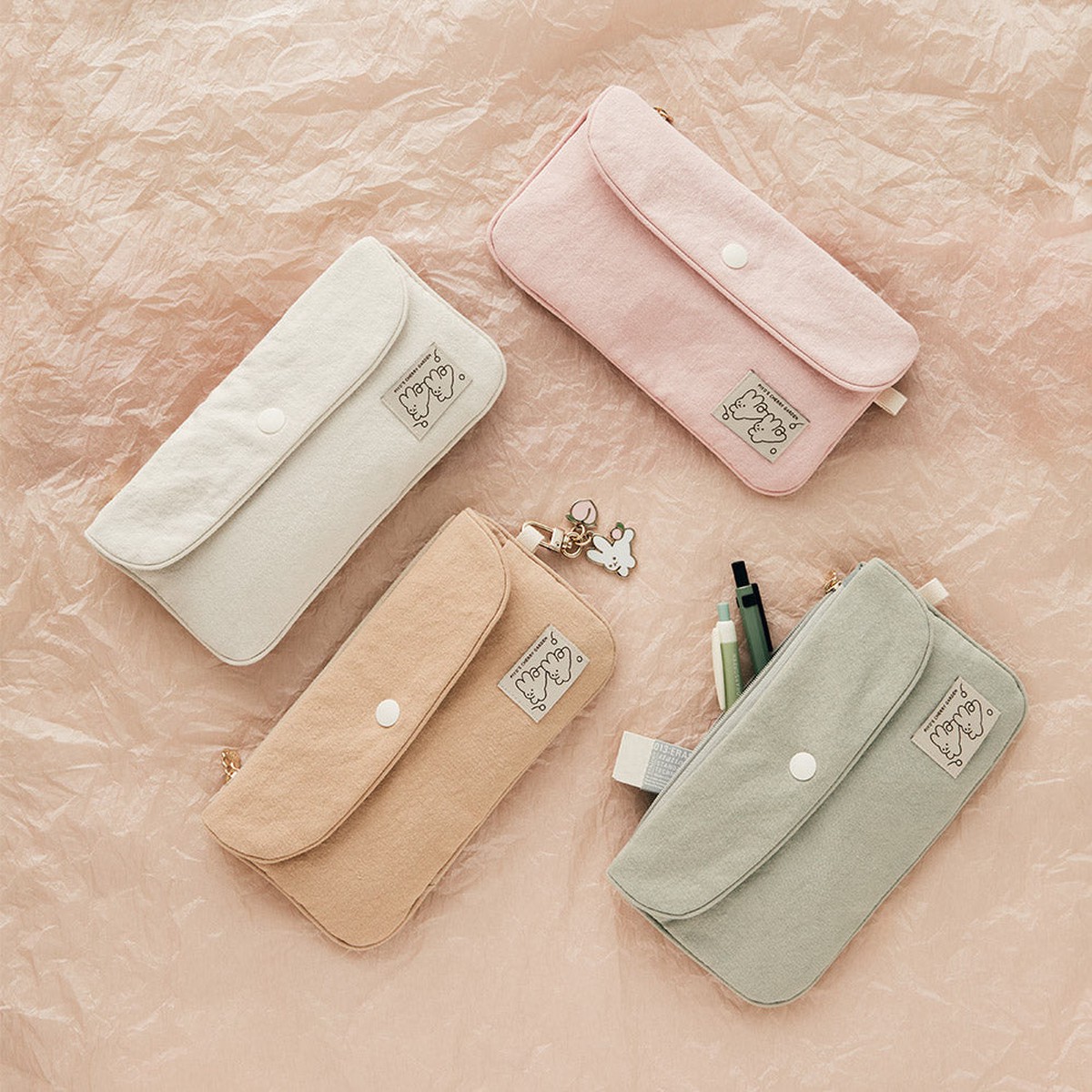 Livework Piyo Snap Pencil Pouch (4)