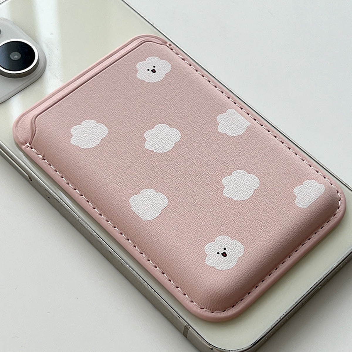 85Cuter Cloud Pink Magsafe Card Wallet